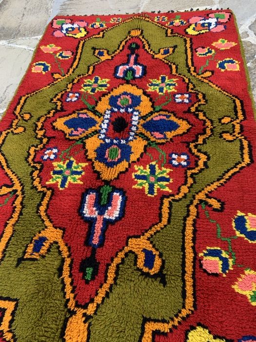 Килим тип китеник от 100% вълна