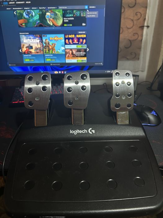 Vând volan Logitech G29+schimbator
