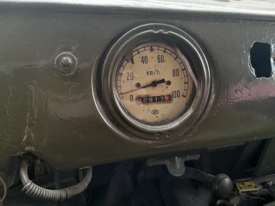 uvazik bortli yuk avtomobil