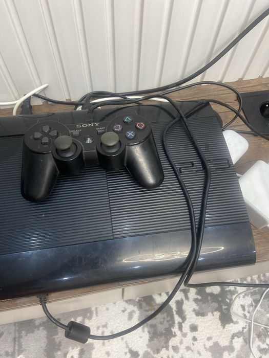 Продам Playstation3 super slim