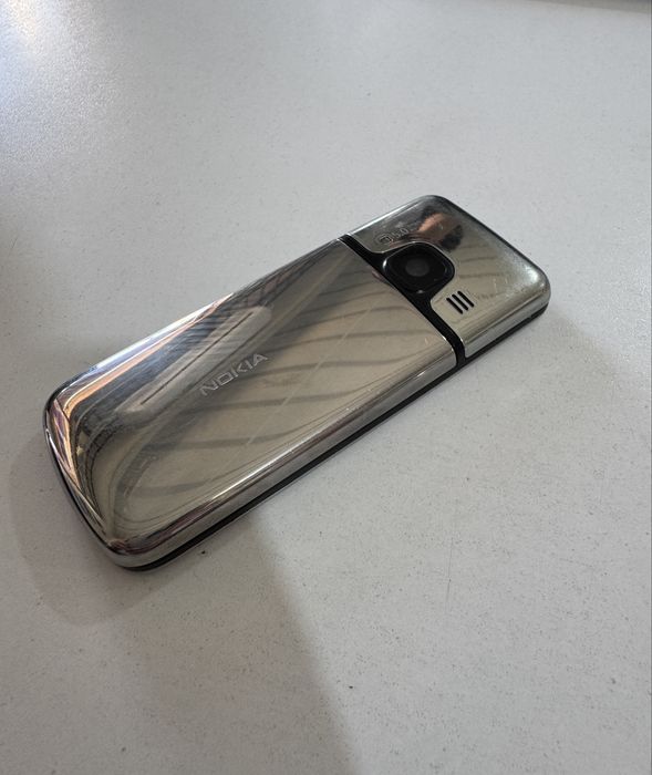 Nokia 6700 classic
