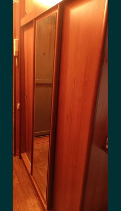 Продам шкаф купе