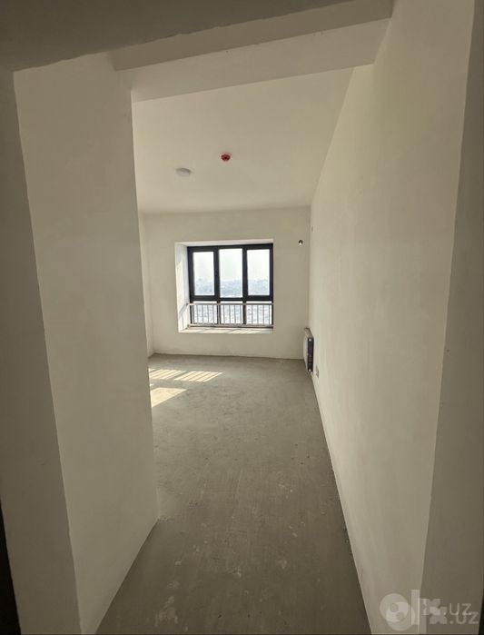 3-xonali kvartira, 75 m², Yunusobod. Narxi arzon, kadastr bor