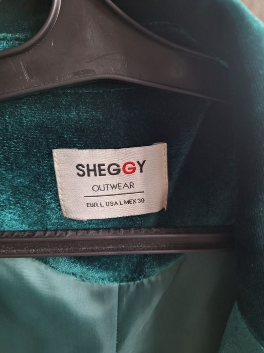 Зеленый Велюровый костюм