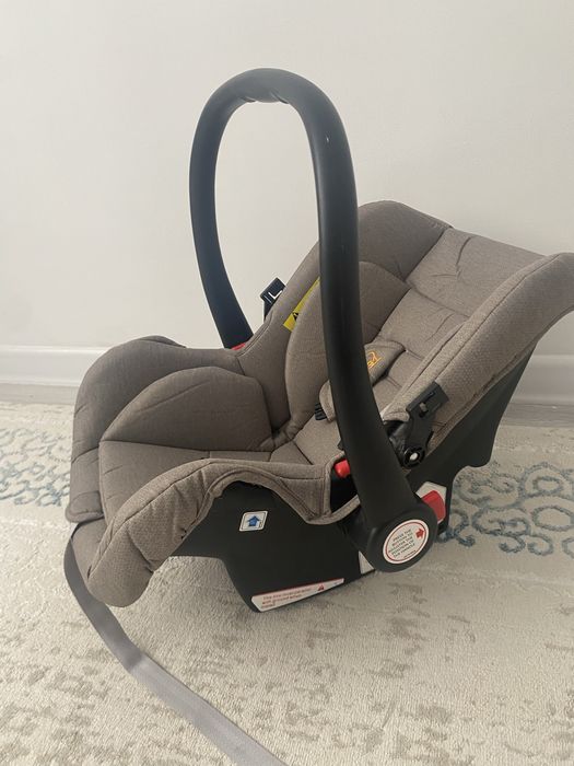 Детское автокресло