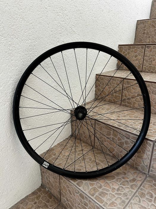 Roata fata 29" Newman Performance 30 (Downhill / Freeride) - Ax 20x110mm