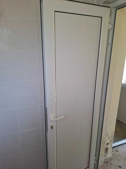 Продава се Къща в Радомир - 27 кв.м за 2038 €/кв.м - Снимка #15