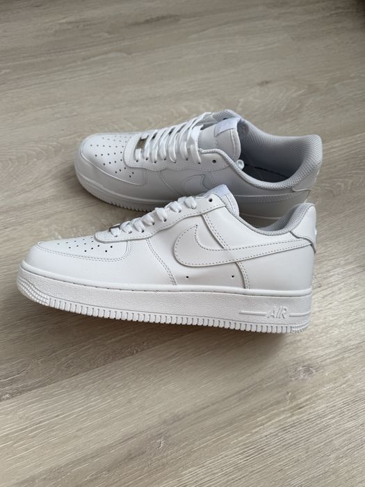 Air Force 1 Triple White