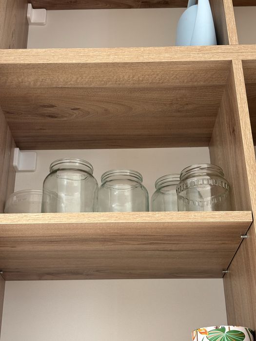 Отдам банки 1 литровые