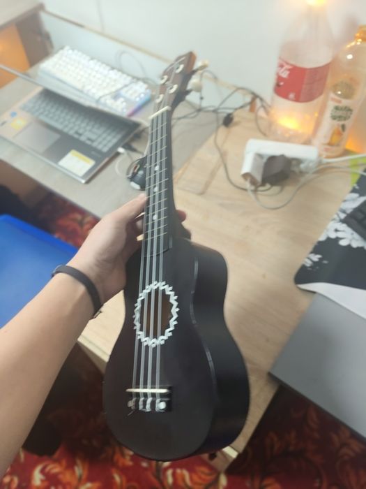 Продаются Укелеле