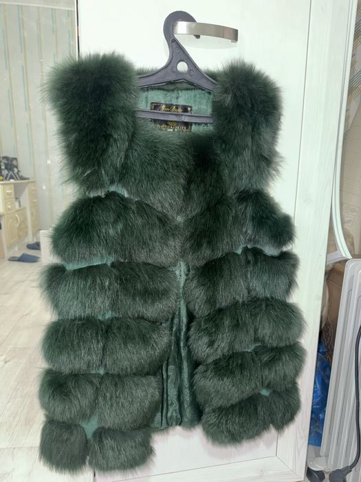 Жилет натуралный мех