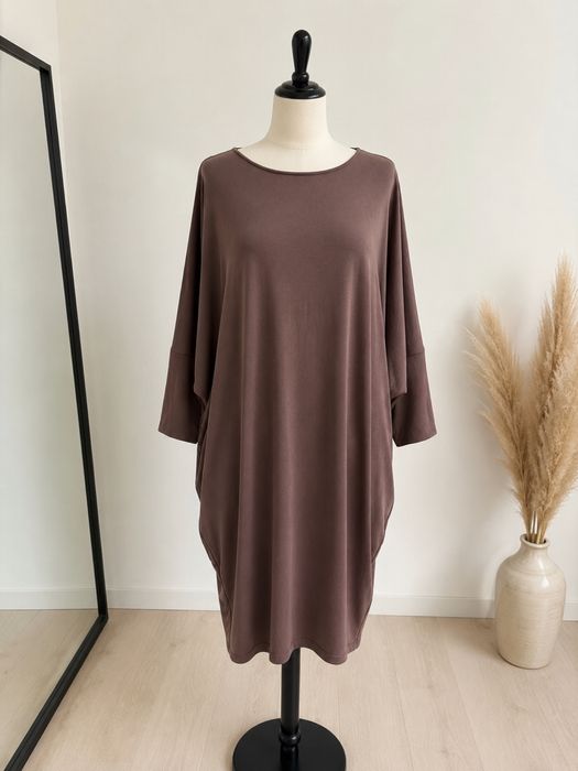 Rochie Oversize, Brise