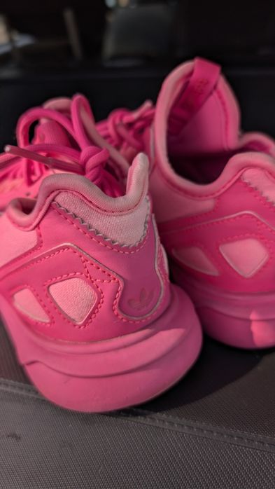 Дамски маратонки Адидас Найк