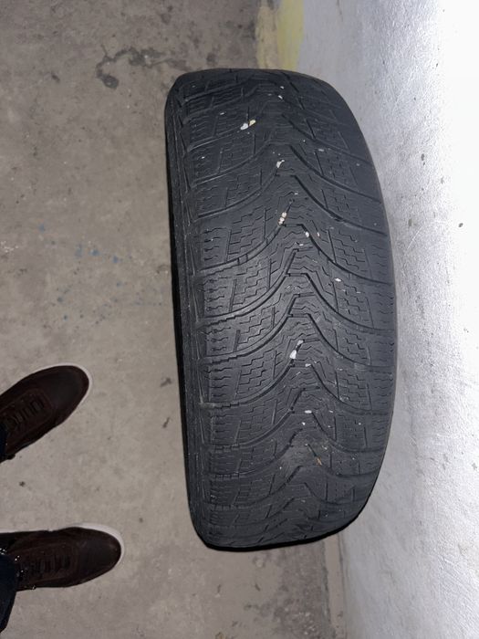 Продам шины комплект 4-штук