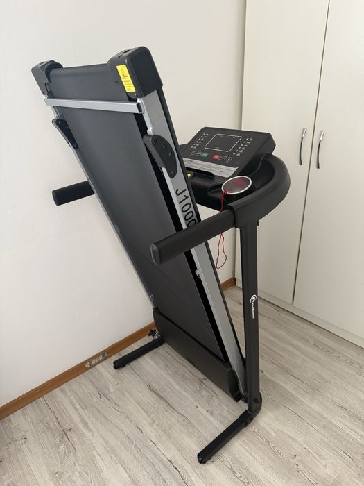 Banda alergat ca nouo