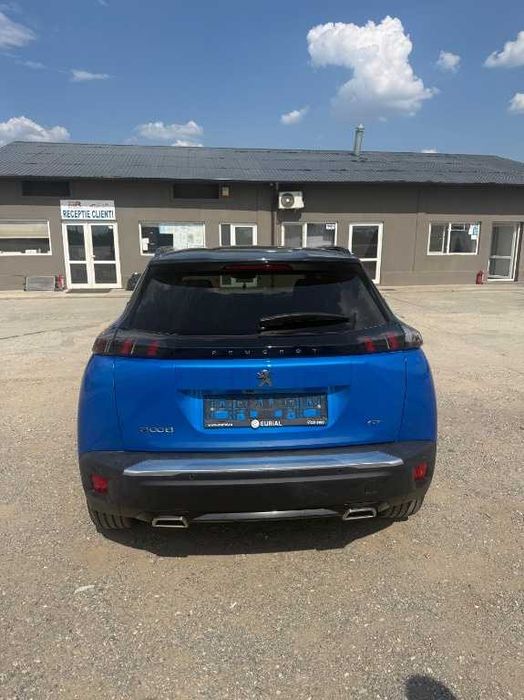 Dezmembrari Stop dreapta spate Peugeot 2008 2022 SUV 1199