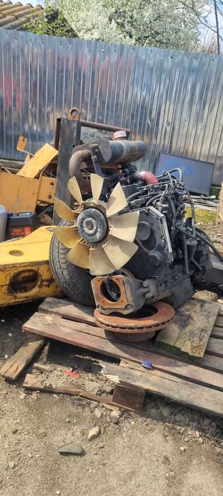 Motor buldoexcavator