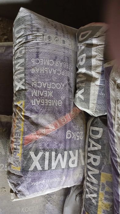 DARMIX  кафельный клей.