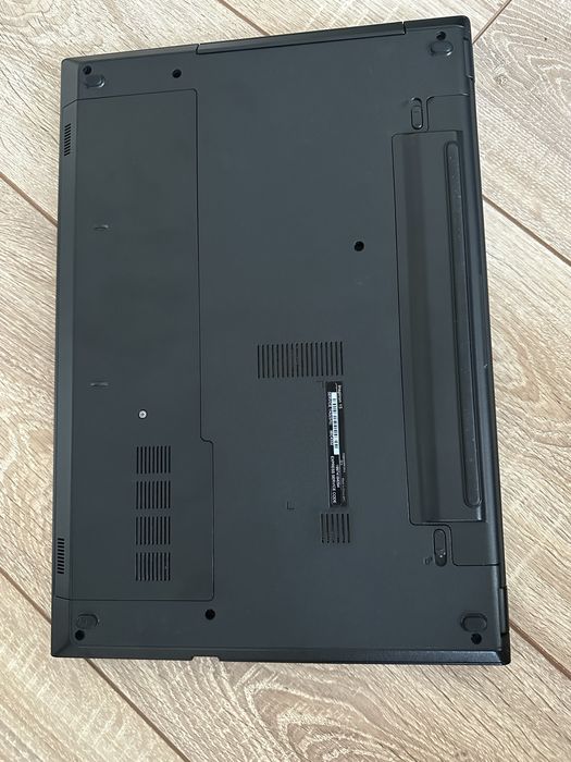 Лаптоп Дел Dell laptop