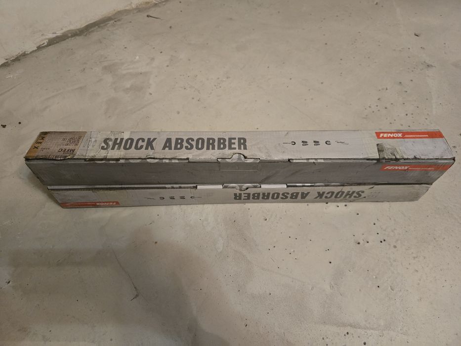 Продам амортизаторы передние подвески Mercedes W202