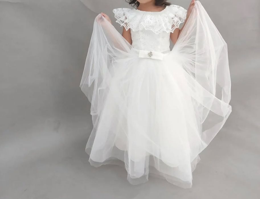 Продам детское нарядное платье