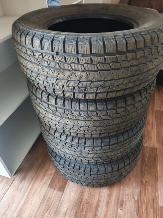 Продам шины Ëкохама