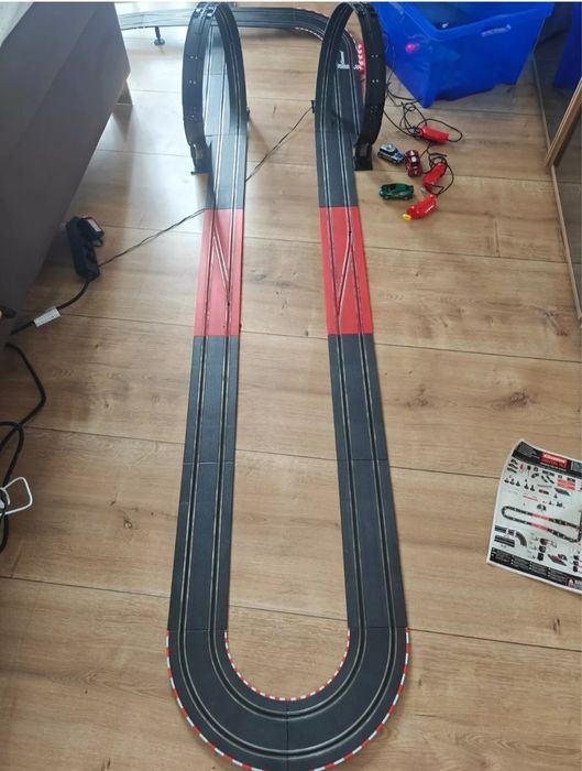 Carrera 1:43 Digital 143 сет + екстра части и коли