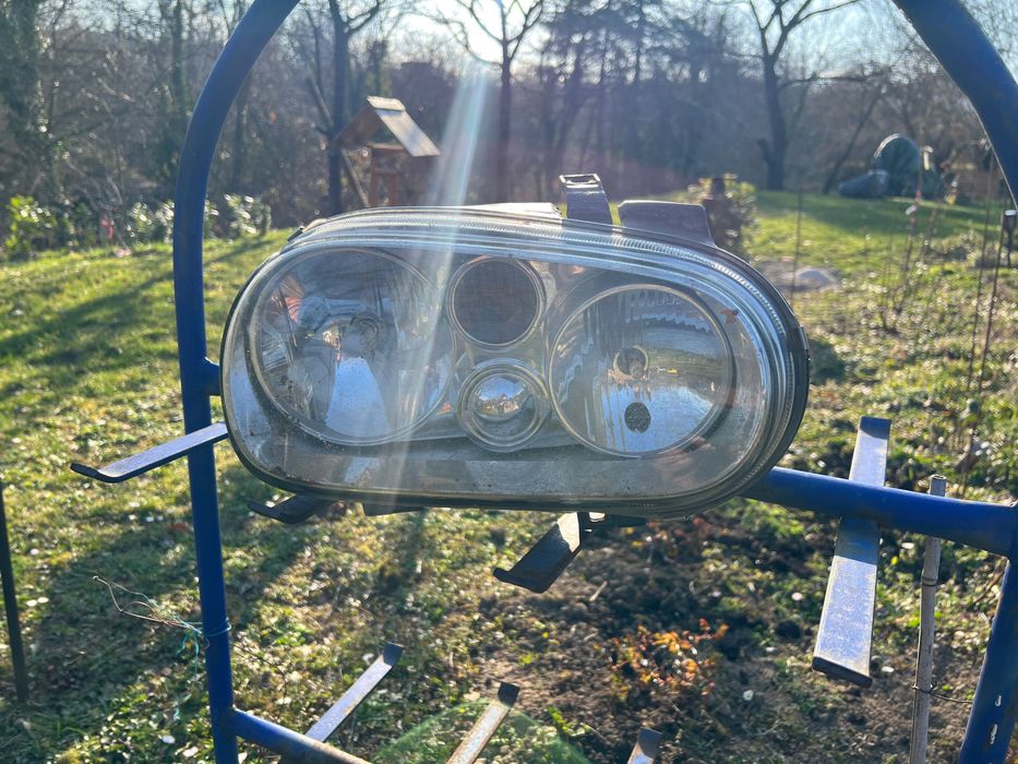 Фарове HELLA голф 4