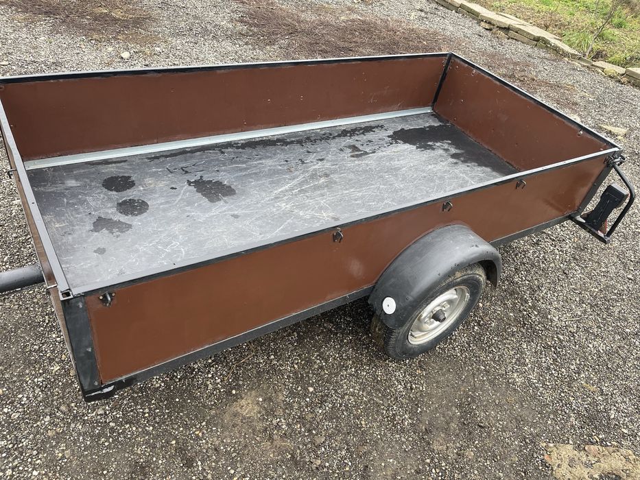 Vând remorcǎ fǎrǎ acte de 800kg și dimensiune de 250x125cm