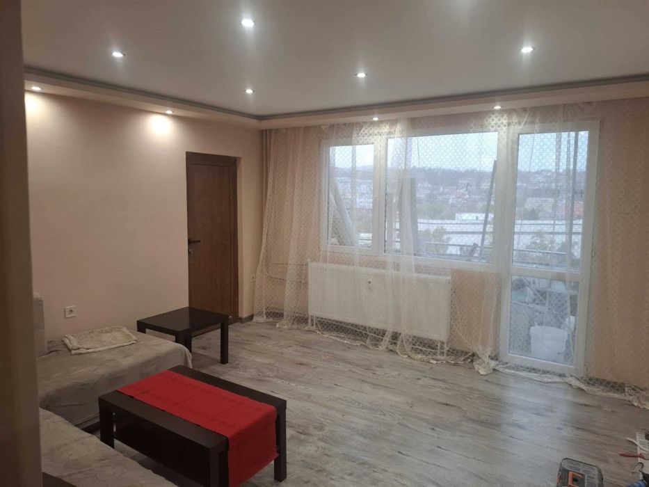 Дава се под наем Двустаен апартамент в Плевен, Идеален център - 70 кв.м за 408 € - Снимка #9