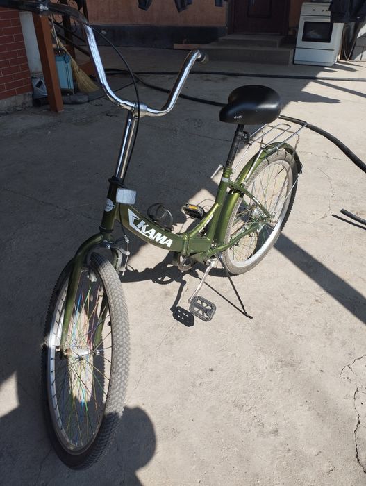 Продам вилосипед кама зеленого цвета