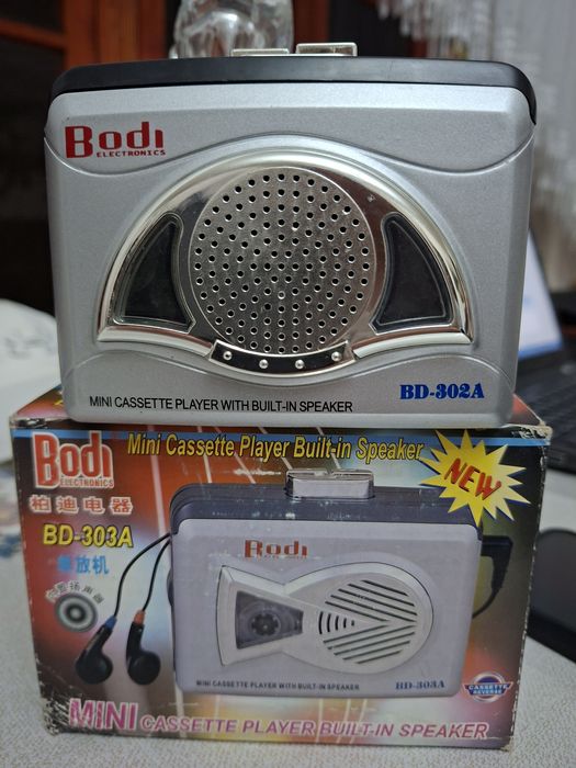 Кассетный плеер Bodi Electronics BD-302A.