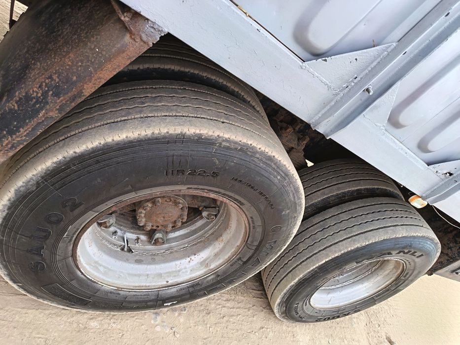 Kamaz sotiladi holati yaxshi