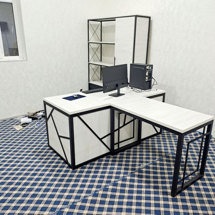 Loft stol direktor stol stellaj.Лофт стол директор стол стеллаж хийиек