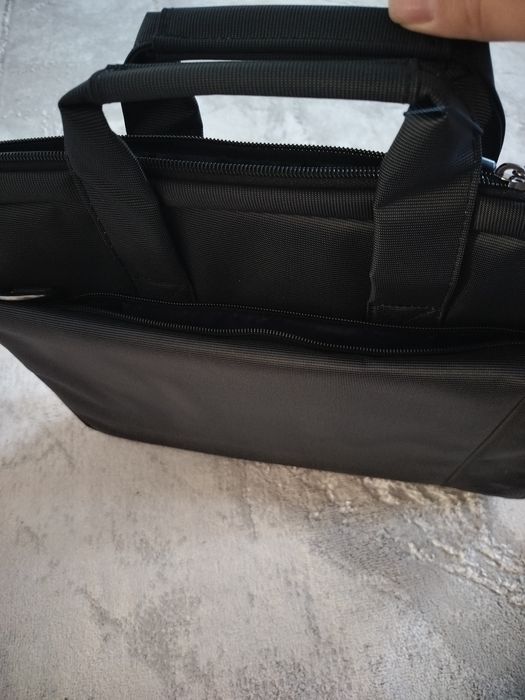 Сумки для ноутбука континент