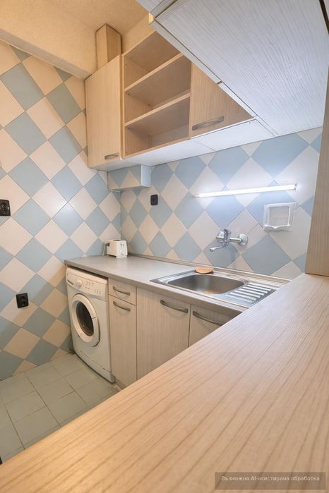 Тристаен апартамент в ж.к. Младост 3.