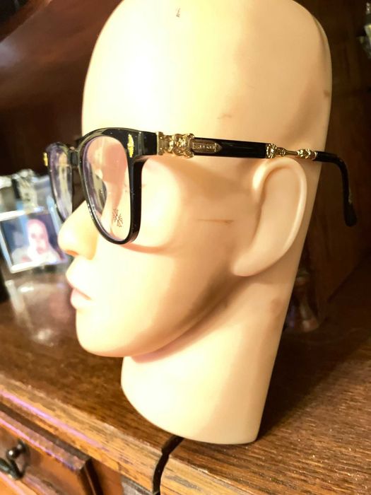 Chrome Hearts model deosebit, calculator Negrii cu Auriu