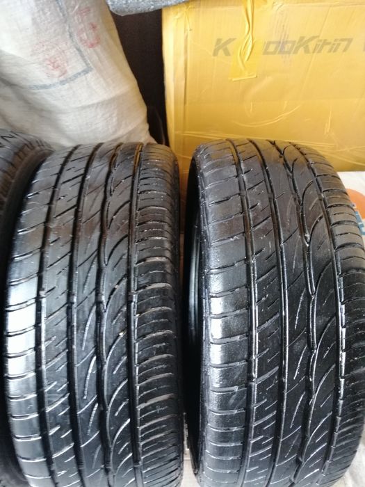 Продам шины   R15