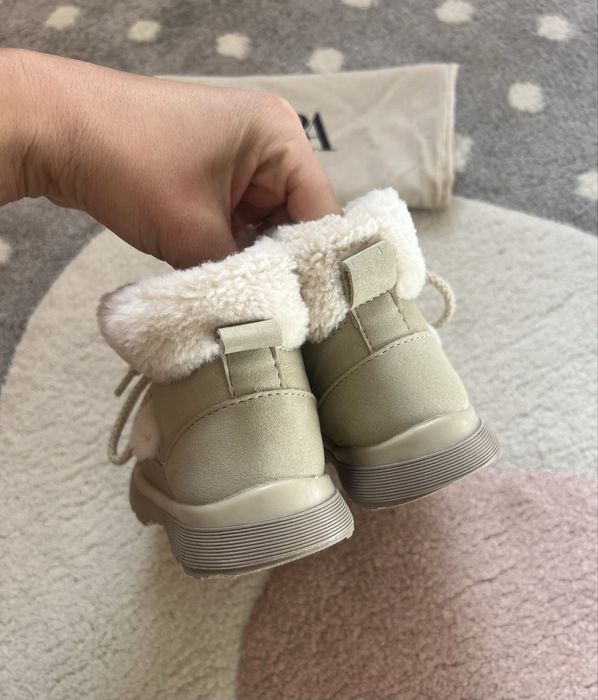 Детски боти Zara