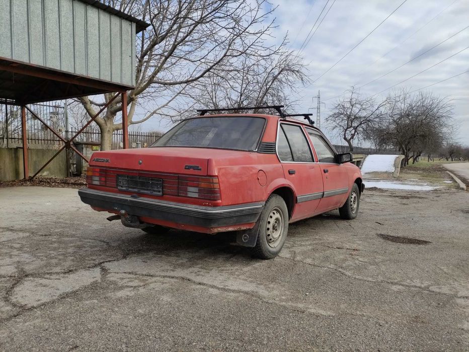 Опел Аскона, Opel Ascona и Пежо 205,Peugeot 205
