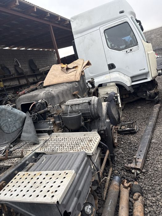 Автозапчасти DAF 105.460