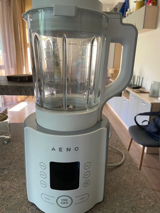 Блендер Aeno-TB2,1.7l,6 степени,800W,бял