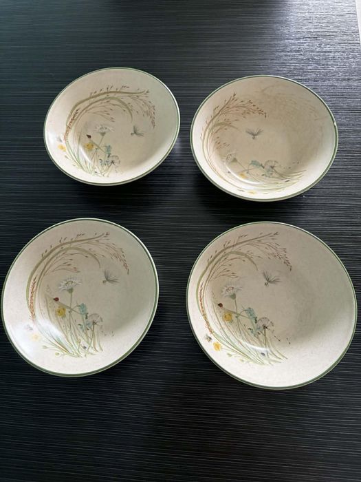 Оригинален сервиз Royal Tudor - Springtime