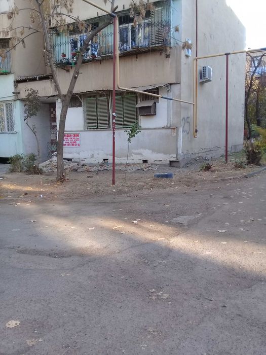 Ипотека Под Офис,магазин,нотариус,аптек.2х.ком.кв.60 кв.м.Торец,подвал