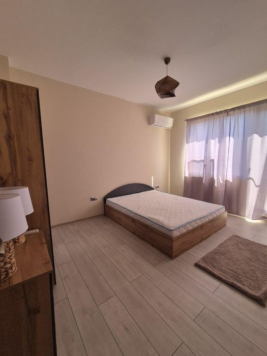 Луксозна Къща в кв. Сарафово, м. Лахана