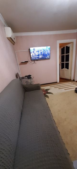 Мягкий мебель диван  б/у