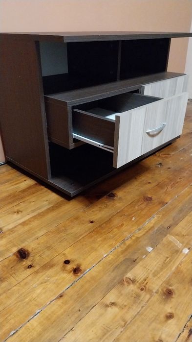 Шкафове 3 броя от секция