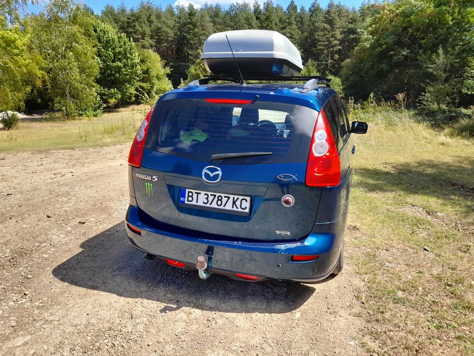 Продавам Mazda 5 1,8