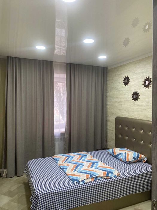 Люкс 3х.ком., Стрелка