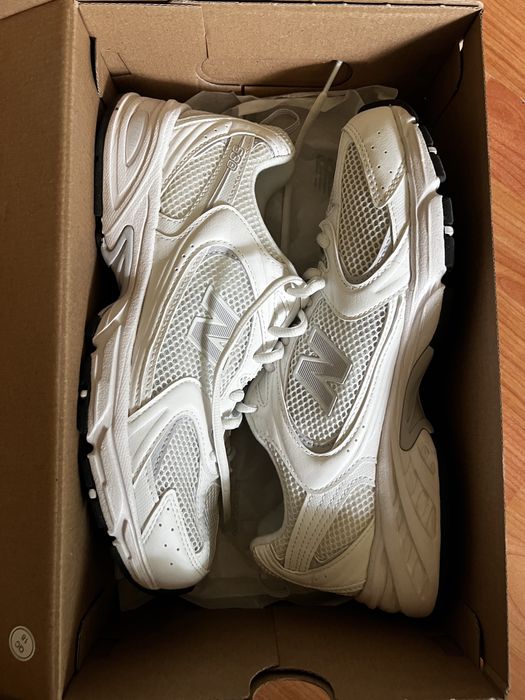 New Balance обувки